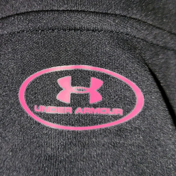 Under Armour Womens 1/4 Zip Semi-Fitted Longsleeve Size:M Black/Pink Heatgear. - Picture 8 of 8